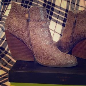 Grey snakeskin wedge boots!